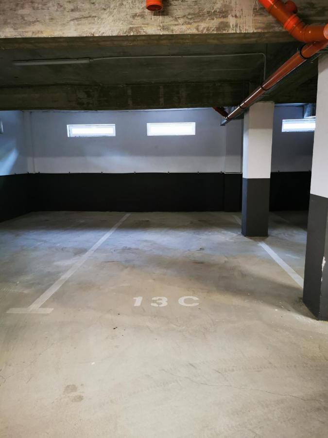 Karra Residence Timisoara - Autorizat Ministerul Turismului Luaran gambar