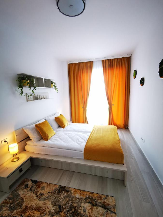 Karra Residence Timisoara - Autorizat Ministerul Turismului Luaran gambar